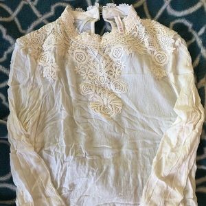 Flowy, Small Collar Blouse